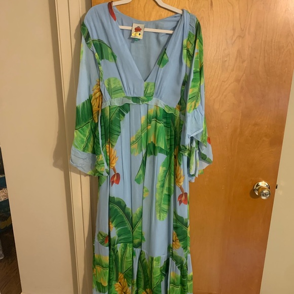 Farm Rio maxi dress. Worn 2 times and dry cleaned. - Picture 3 of 7